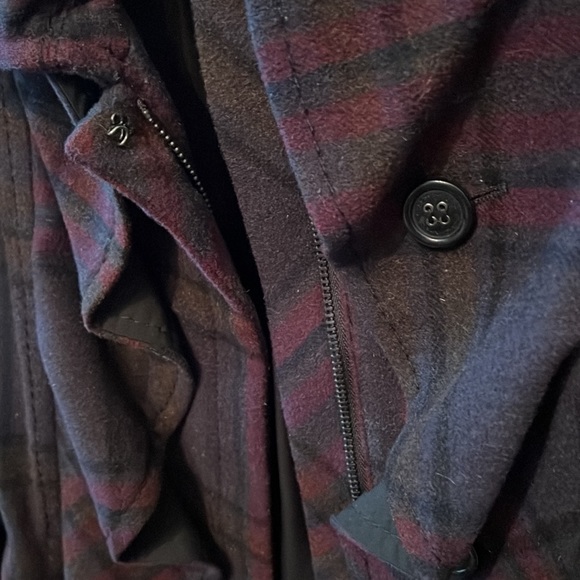 BCBG MaxAzria plaid coat - Picture 7 of 8